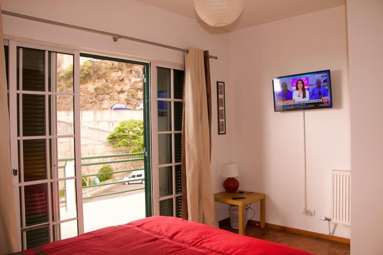 פונשל Ivone Madeira Guest House מראה חיצוני תמונה